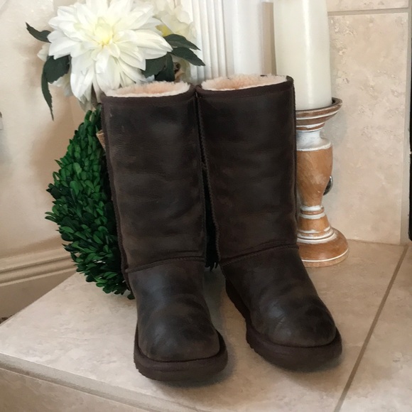 UGG Brown Classic Tall Leather Boots - Picture 1 of 8
